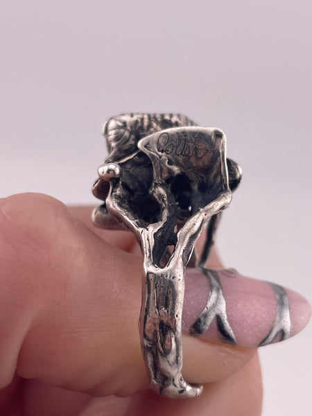size 6.5 sterling silver artisan Jim Cotter brutalist 3D pig(?) animal ring