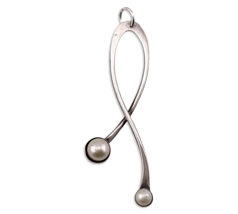 sterling silver synthetic plastic pearl pendant