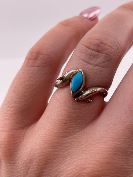 size 5.75 sterling silver synthetic turquoise double dolphin ring