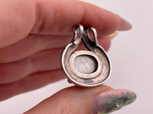 sterling silver mother of pearl pendant
