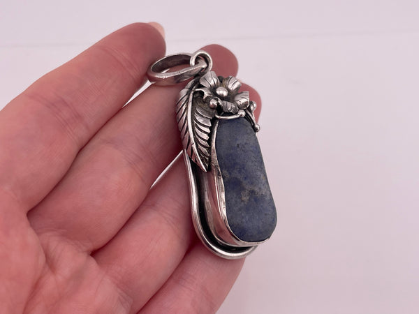 sterling silver blue quartz flower pendant