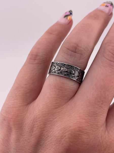size 6.75 sterling silver heart band ring