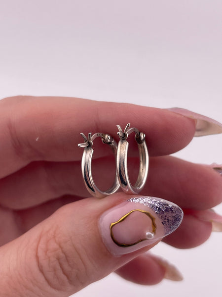 sterling silver small hoop earrings
