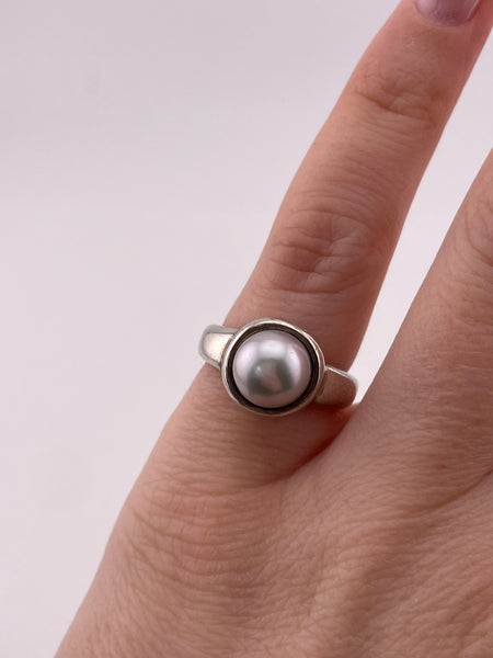 size 5 sterling silver synthetic pearl ring