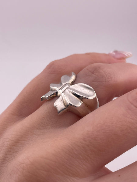 size 6.75 sterling silver Mexican chunky stoneless bow ring