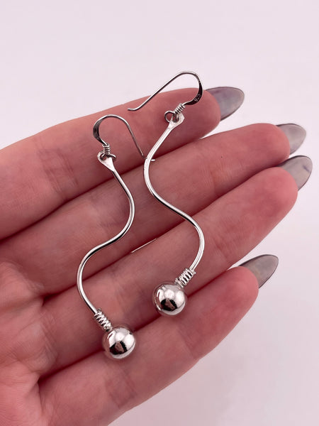 sterling silver stoneless squiggle ball dangle earrings