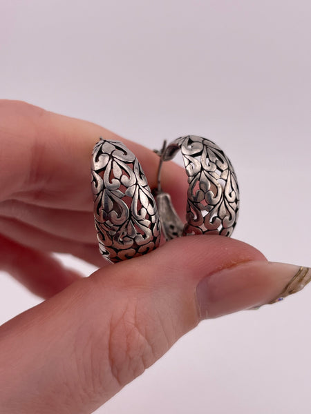 sterling silver round cut-out design hoop earrings