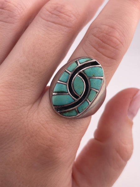 size 9.75 sterling silver Dickie and Amy Quandelacy Zuni hummingbird pattern inlay turquoise ring