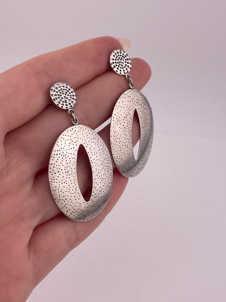 sterling silver stoneless small dot cut-out post dangle earrings