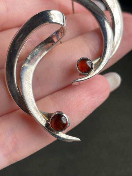 sterling silver crescent moon shape carnelian post earrings