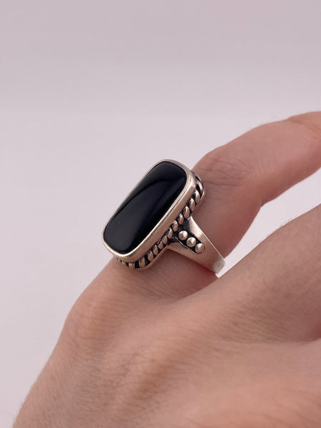 size 5.5 sterling silver synthetic onyx rectangle ring