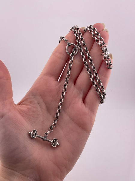 sterling silver 33" long oval chain link toggle clasp necklace