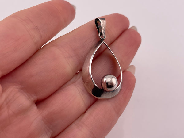 sterling silver modernist stoneless ball pendant