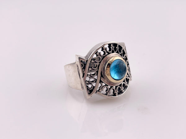 size 8.5 sterling silver & 14k blue glass ring