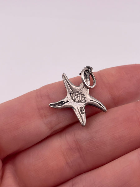 sterling silver starfish pendant