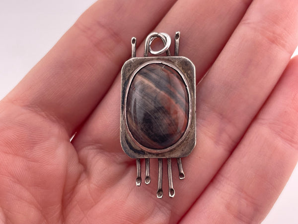 sterling silver agate pendant