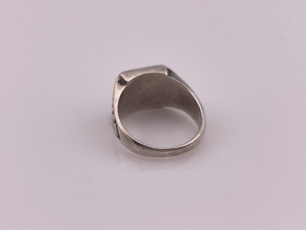 size 6.25 sterling silver 'EU' initials leaf ring