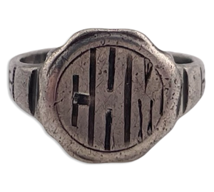 size 2.5 sterling silver 'CHM' letters initial ring ***AS IS***