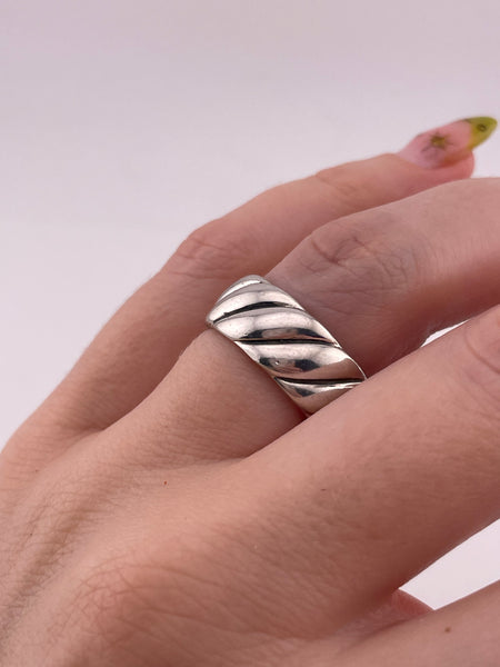 size 7 sterling silver David Yurman 8mm sculpted cable band ring