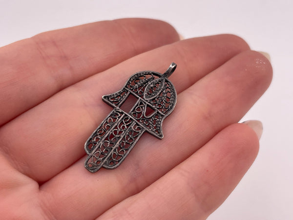 sterling silver Hamsa hand filigree pendant