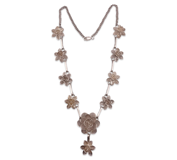 800 silver 16-1/2" flower dangle necklace