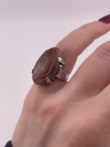 size 4.5 sterling silver oval agate ring