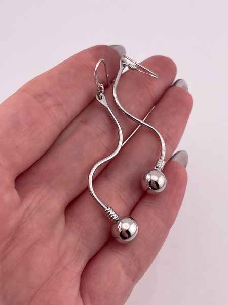 sterling silver stoneless squiggle ball dangle earrings