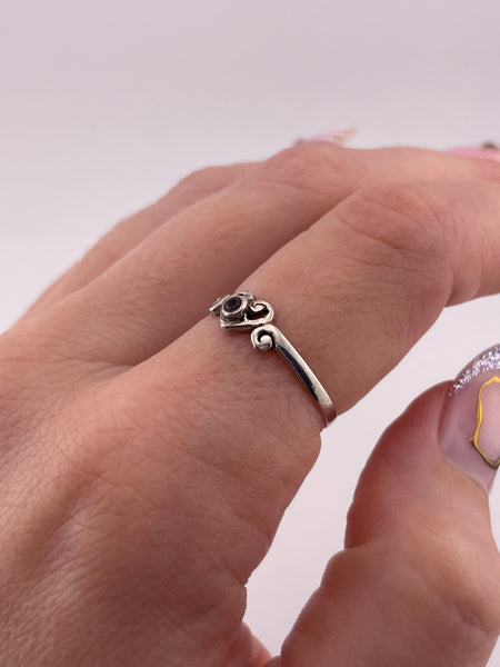 size 8.25 sterling silver faceted garnet heart ring