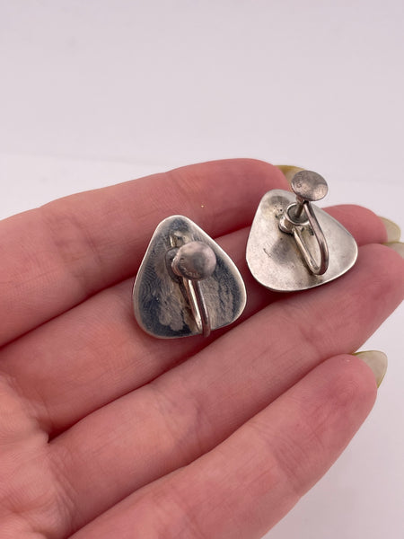 sterling silver stamped stoneless screw-back earrings