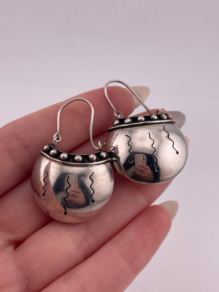 sterling silver stoneless cut-out chunky jug earrings