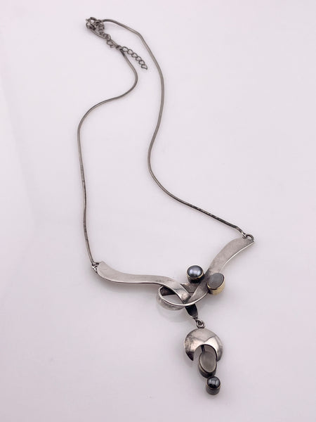 sterling silver 16" to 17-3/4" gold wash artisan moonstone pearl necklace