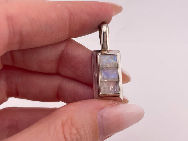 sterling silver 3 stone rainbow moonstone pendant