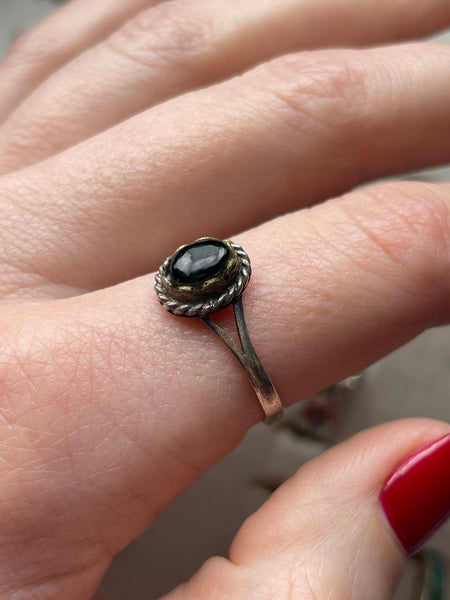 size 8.75 sterling silver onyx ring