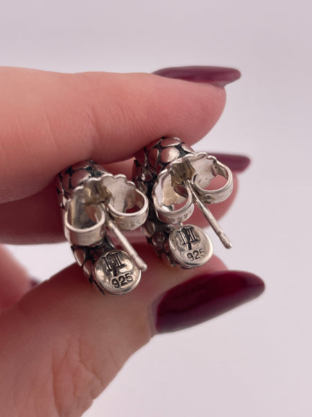 sterling silver John Hardy Kali dotted hoop post earrings