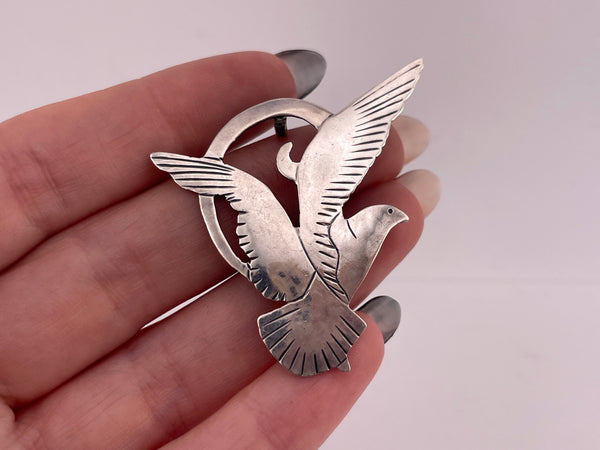 sterling silver soaring bird pendant brooch