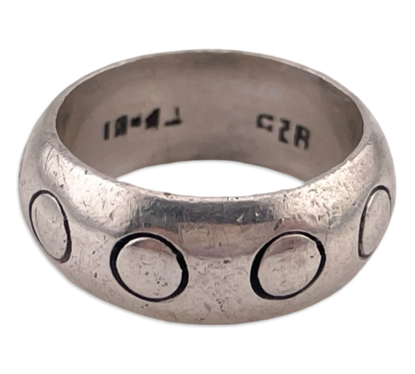 size 5.5 sterling silver Mexican stoneless chunky circle design band ring