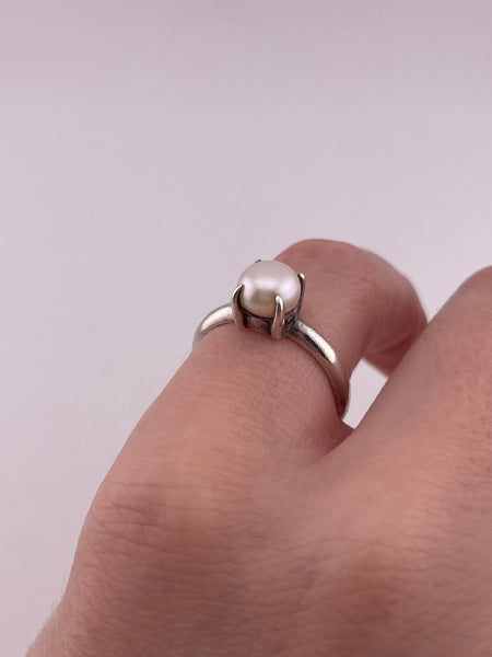 size 5.75 sterling silver pearl prong setting ring