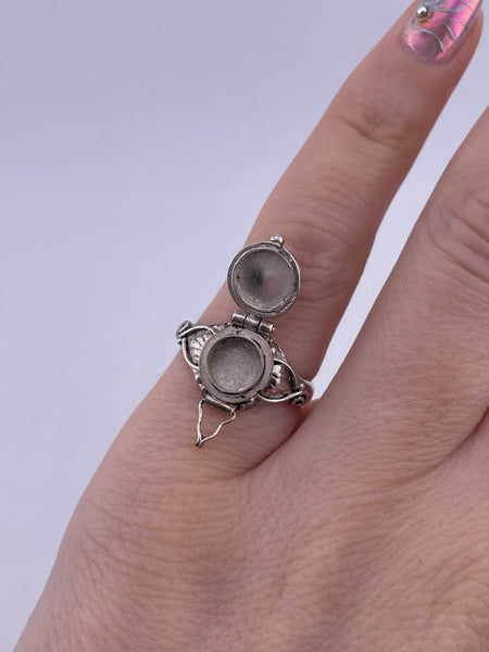 size 9 sterling silver faceted marquise shape amethyst ring