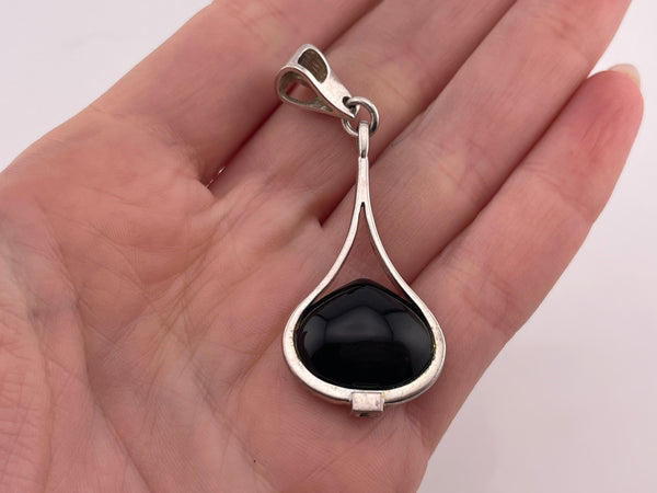 sterling silver onyx dangle spinel pendant