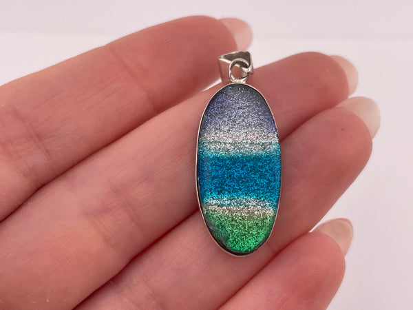 sterling silver glitter resin pendant ***AS IS***