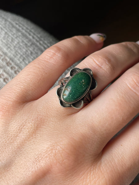 size 6 sterling silver green turquoise ring