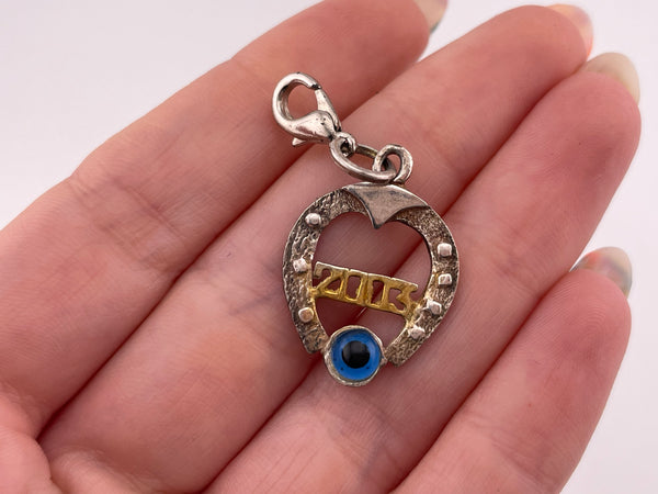 sterling silver 2003 horseshoe glass eye good luck pendant
