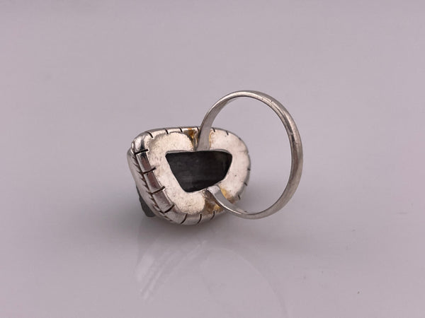 size 8 sterling silver raw kyanite ring