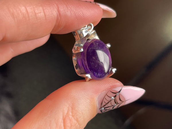 sterling silver oval amethyst prong setting pendant