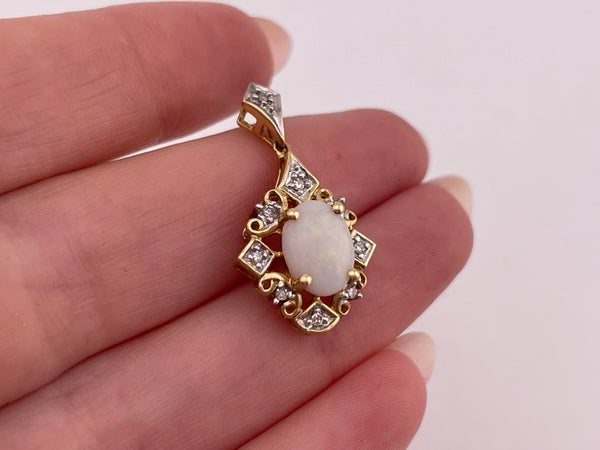 14k yellow & white gold opal diamond pendant