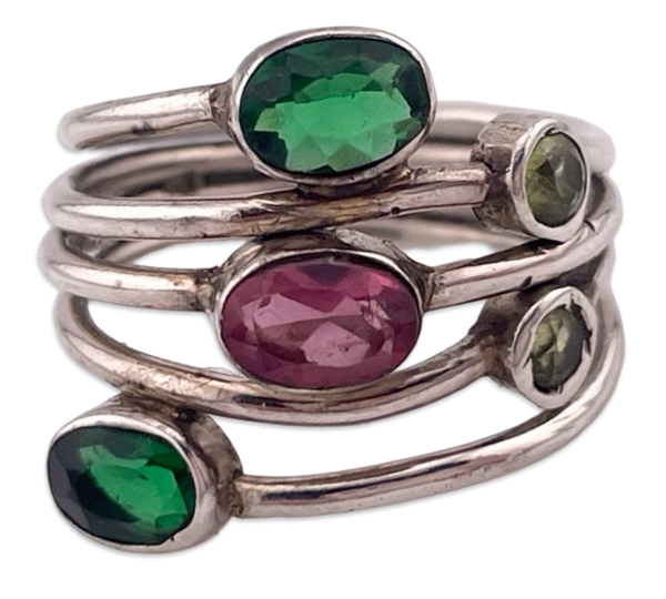 size 5.75 sterling silver faceted glass peridot ring