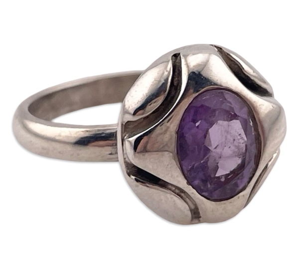 size 7.5 sterling silver faceted amethyst ring
