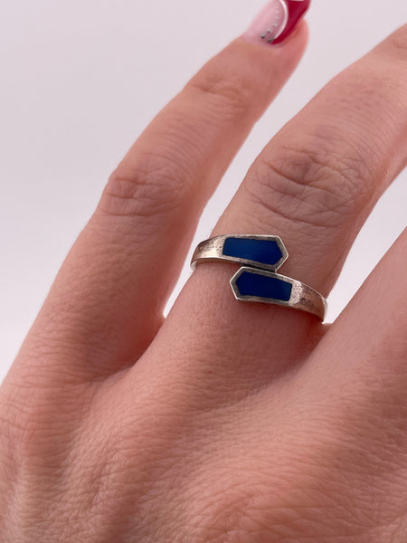 size 7.25 sterling silver blue resin ring