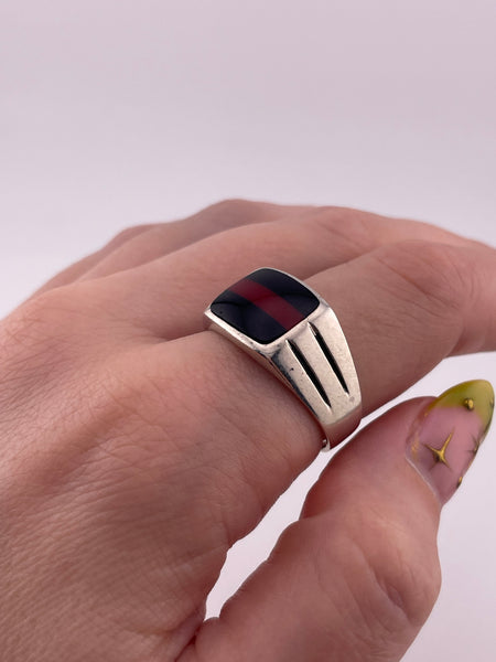 size 10.75 sterling silver black red stripe resin ring