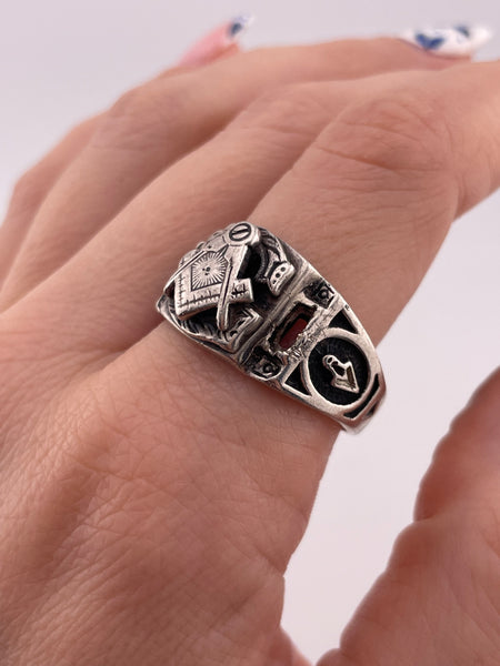 size 11.75 sterling silver Masonic ring